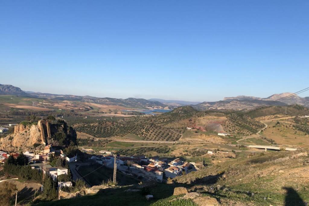 Studio Apartment In Ardales, Cerca El Caminito Del Rey Y Embalses Eksteriør billede