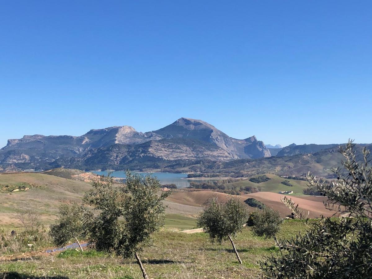 Studio Apartment In Ardales, Cerca El Caminito Del Rey Y Embalses Eksteriør billede